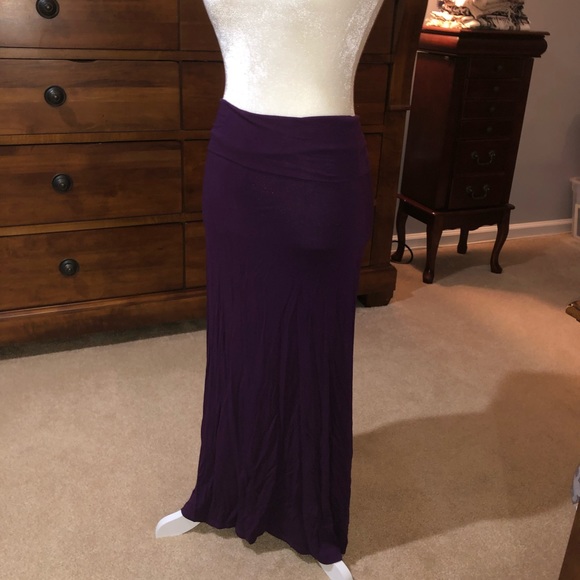 Maxi Skirt - Picture 3 of 3